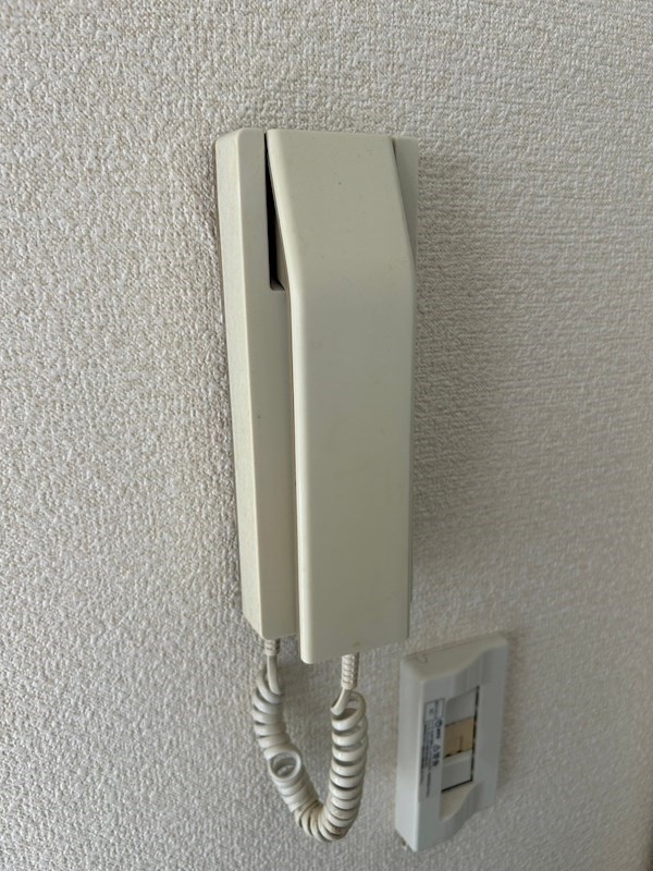 ワコーレエレガンス本郷台 セキュリティ
