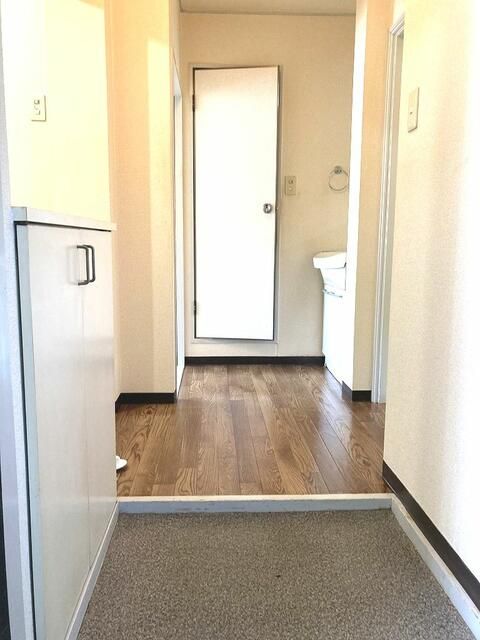 横浜上郷ハイツ 玄関