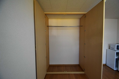 レジデンスジュネス 収納