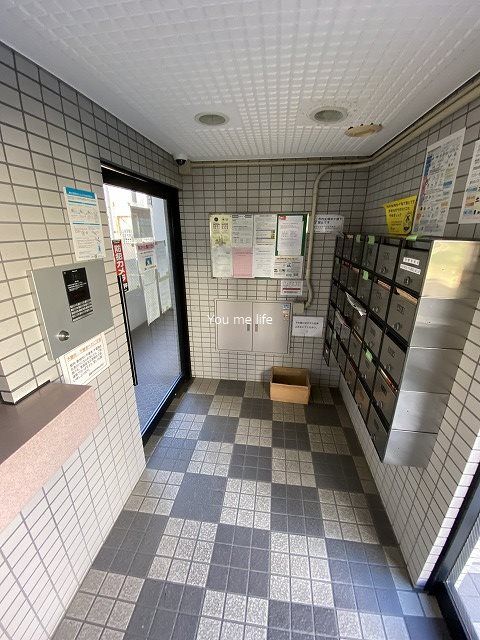 クリオ本郷台壱番館 ロビー