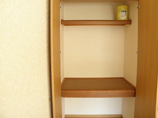 エステート大庭 収納