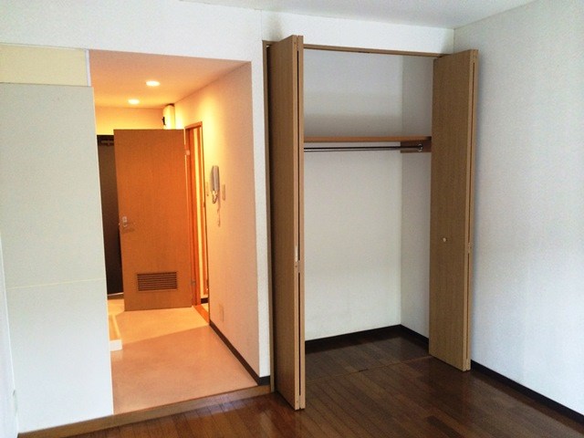 岩本ビル 収納