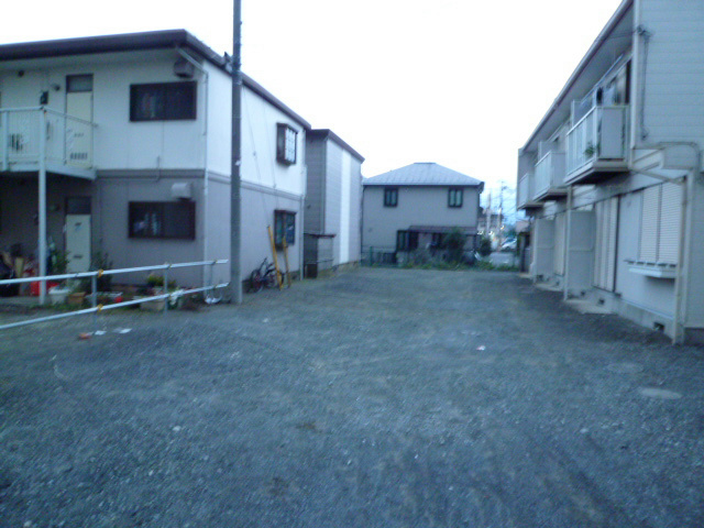 グランデュール福山B 駐車場