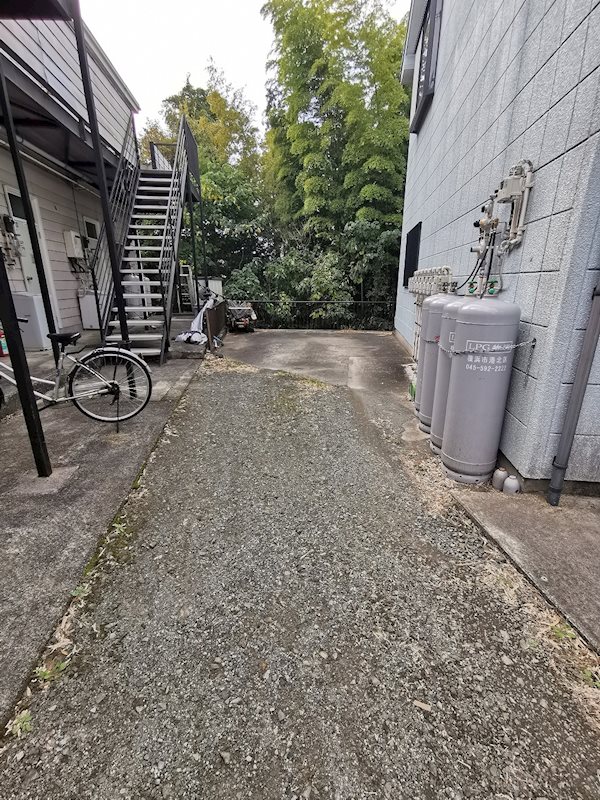 ダイヤパレスⅡ 駐車場