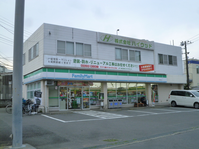 ダイヤパレスⅡ ﾌｧﾐﾘｰﾏｰﾄ 厚木飯山店