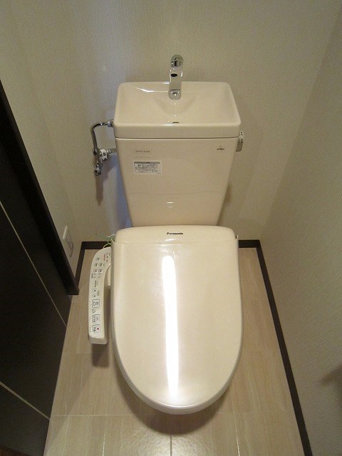 グラビス トイレ