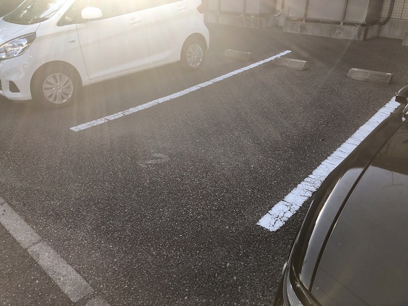 アルス伸晃 駐車場