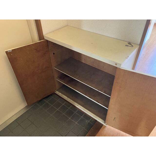 アクセス善行 玄関