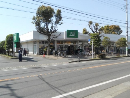 ソレアードＡ SUPER MARKET FUJI(ｽーﾊﾟーﾏーｹｯﾄﾌｼﾞ) 松ヶ丘店