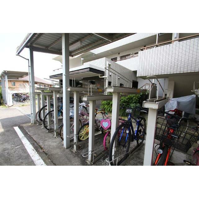 ダイアパレス湘南ヒルズ二宮 共用設備 駐輪場
