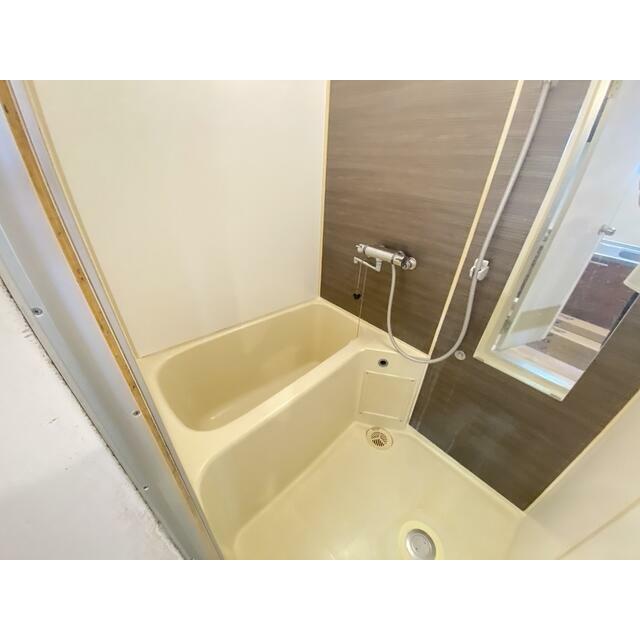ウィンビュ湘南 バス・シャワールーム