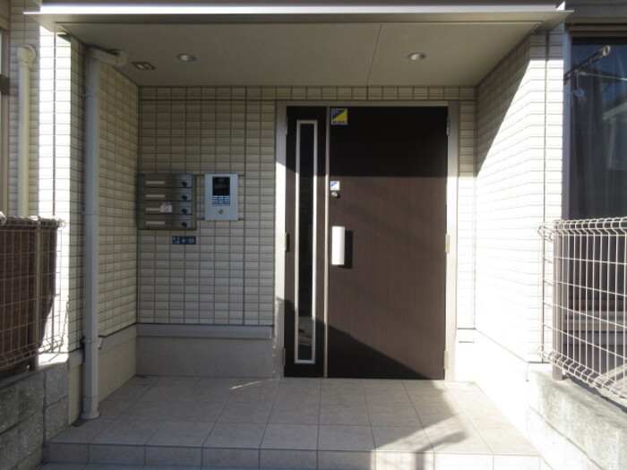 アレイ湘南 エントランス