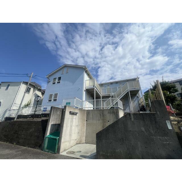 前面道路から撮影　高台