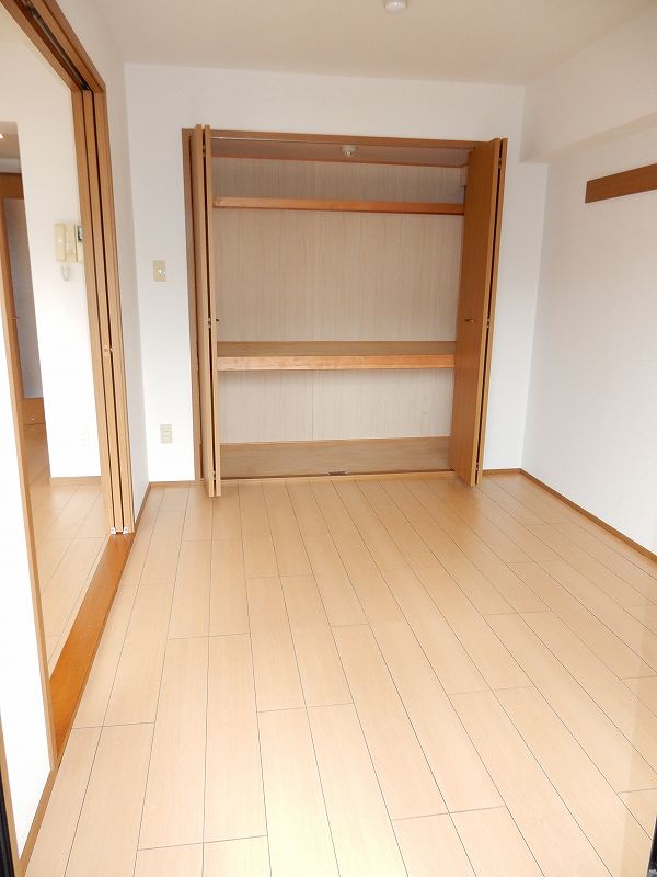アンソレイエ　アオキ リビング