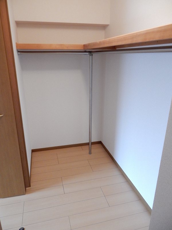 アンソレイエ　アオキ 収納