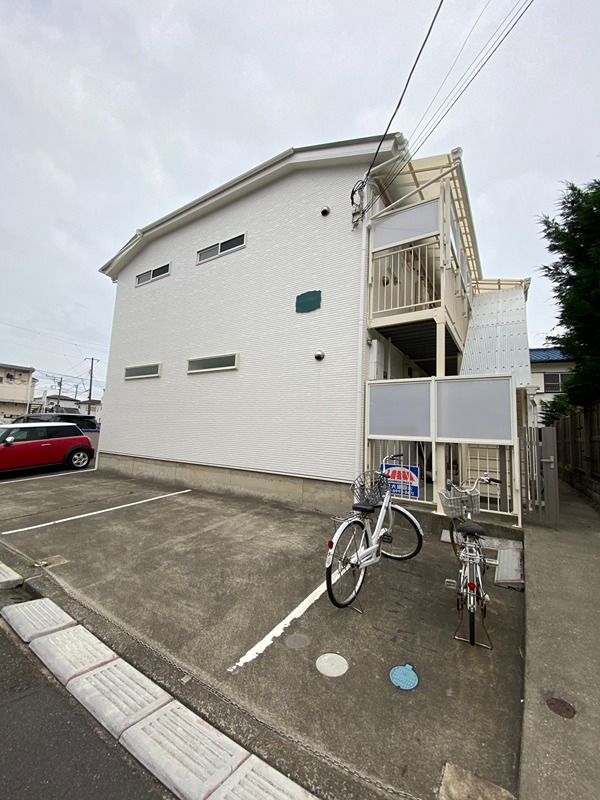 カーサ湘南 駐車場
