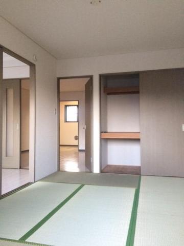 ハピネス湘南 和室