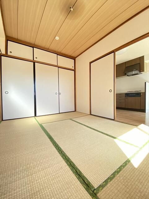 旭町武井ビル ベッドルーム